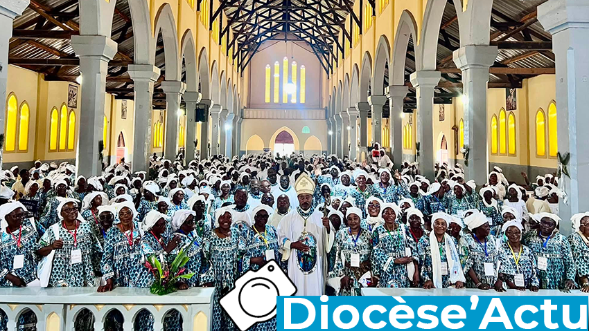 7ème congrès national des Dames apostoliques à Efok